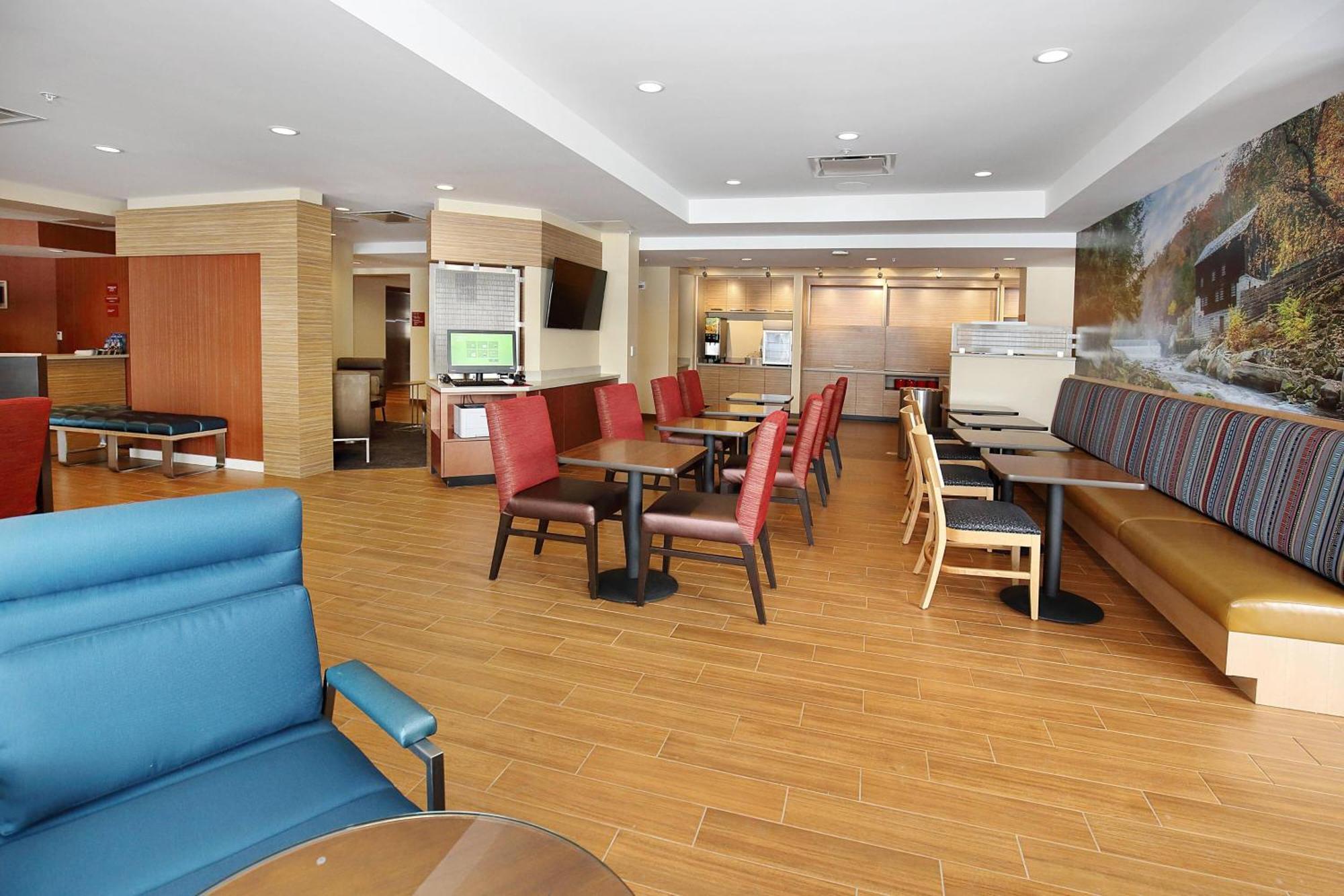 Towneplace Suites By Marriott Grove City Mercer/Outlets Bagian luar foto